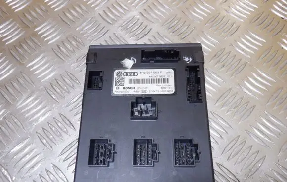 Audi A7 S7 4G Comfort/convenience module 4H0907063F