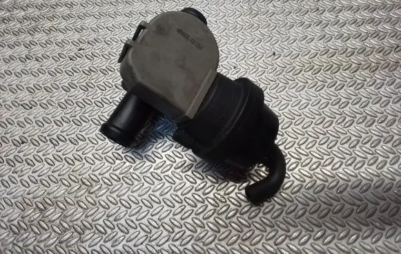 Volkswagen Crafter Coolant heater control valve 701819909G