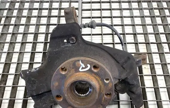Fiat Tipo Front wheel hub spindle knuckle