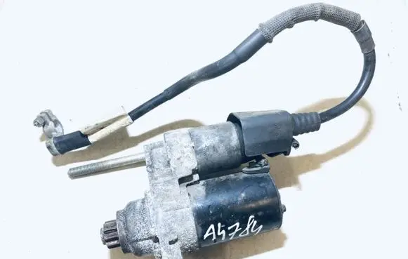Volkswagen Jetta V Starter motor 0001120406