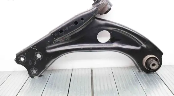 Front lower control arm/wishbone