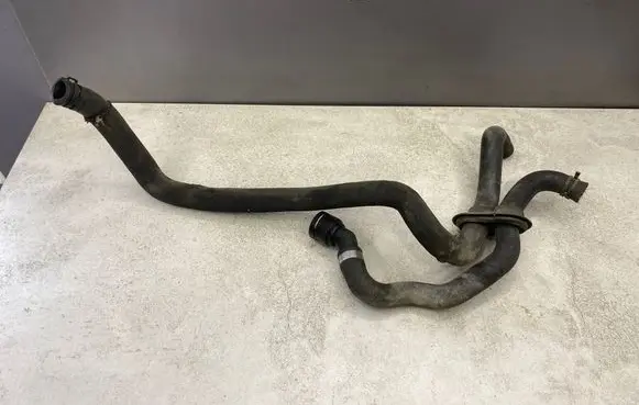 Audi A4 S4 B7 8E 8H Heater radiator pipe/hose 8E1819350L 120075