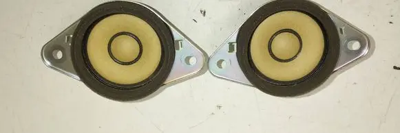Toyota Prius+ (ZVW40) Panel speaker 8616047070 EAS65PH143A