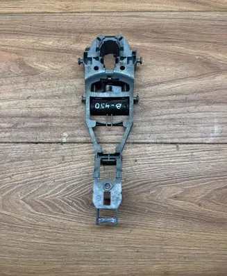 Volkswagen Golf VI Front door exterior handle 1K0837885A