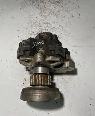 Audi A4 S4 B7 8E 8H Fuel injection high pressure pump 0445010125 059130755N 059130755