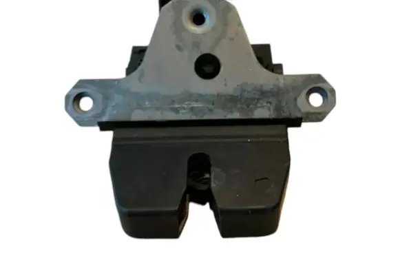 Ford Focus Tailgate/trunk/boot lock/catch/latch 8M51R442A66DB