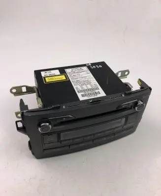 Toyota Auris 150 Radio/CD/DVD/GPS head unit 8612002520
