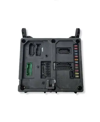 Ford Galaxy Fuse module S110730300I 620133382 7M3962258S