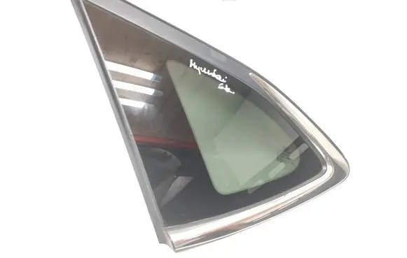 Hyundai Tucson TL Rear side window 43R000392 E001143P DOT184AS3M532