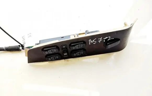 Mercedes-Benz S W220 Electric window control switch
