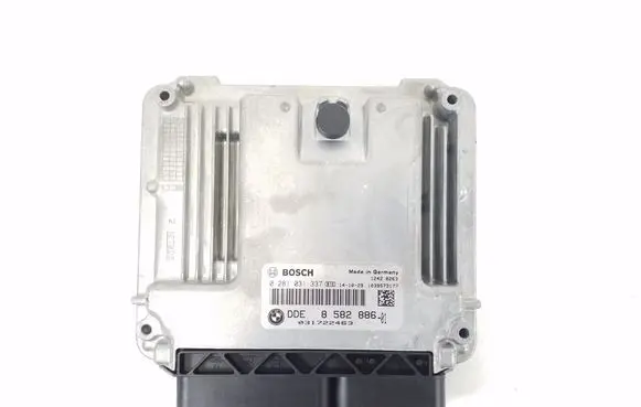 BMW X3 F25 Engine control unit/module 8582886