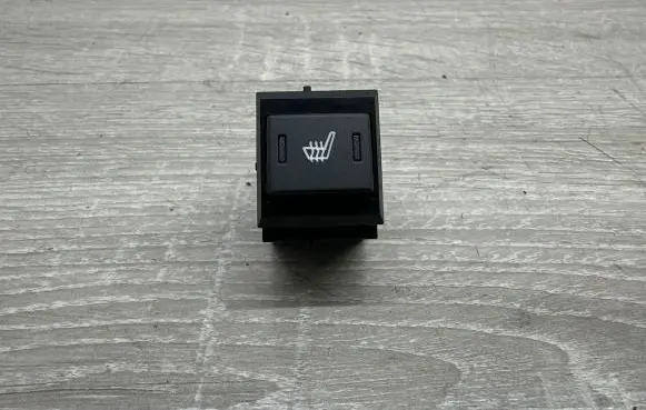 Land Rover Range Rover Sport L320 Seat heating switch YUF500120PVJ 00702A