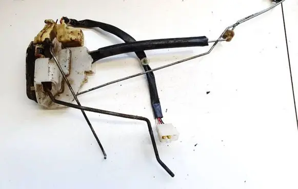 Mazda 626 Front door lock