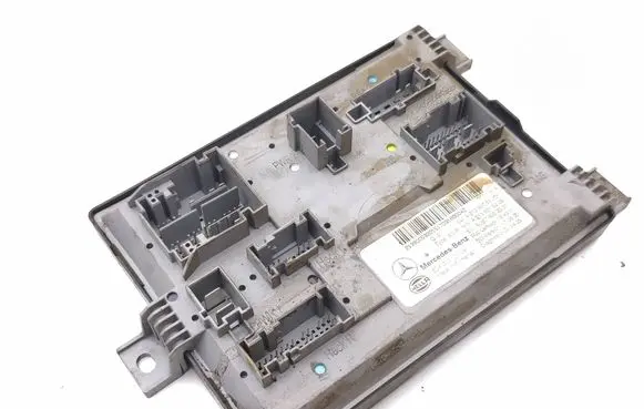 Mercedes-Benz E AMG W213 SAM control unit A2139005320