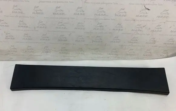 Mercedes-Benz ML W163 Other trunk/boot trim element A1636900025