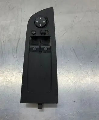 BMW 5 E60 E61 Electric window control switch 9132171 07W42K103