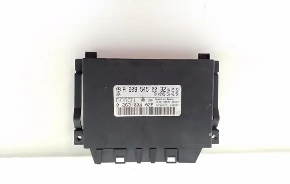 Mercedes-Benz C W203 Parking PDC control unit/module A2095450032 0263004026