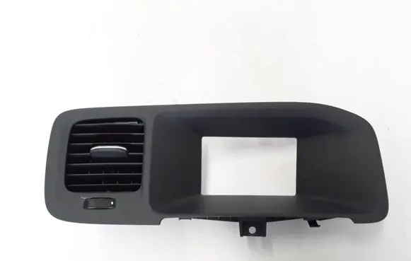 Volvo V60 Dash center air vent grill