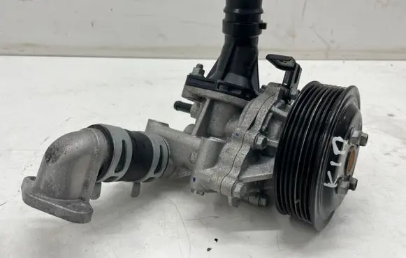 KIA Xceed Water pump
