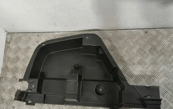 Toyota Avensis T270 Glove box in trunk 6499705030