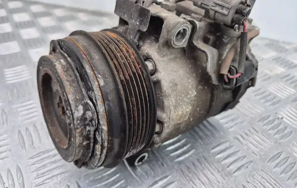 Mercedes-Benz E W212 Air conditioning (A/C) compressor (pump) A0008302600