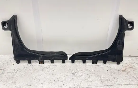 Volkswagen Golf VIII Rear underbody cover/under tray 5WA825102A 5WA825101E