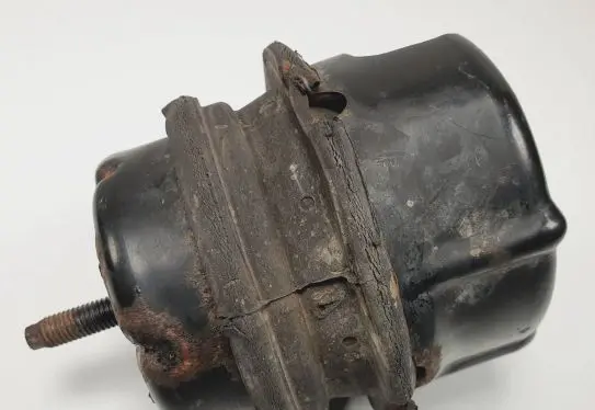 Jaguar S-Type Engine mount vacuum valve 