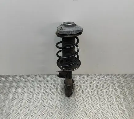 Mercedes-Benz A W176 Front shock absorber/damper A1763202038