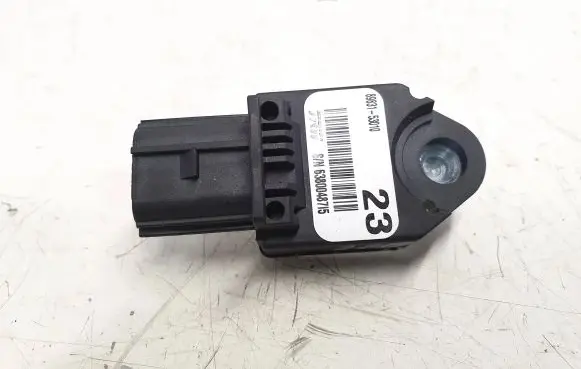 Lexus IS 220D-250-350 Airbag deployment crash/impact sensor 8983153010