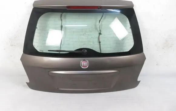 Tailgate/trunk/boot lid