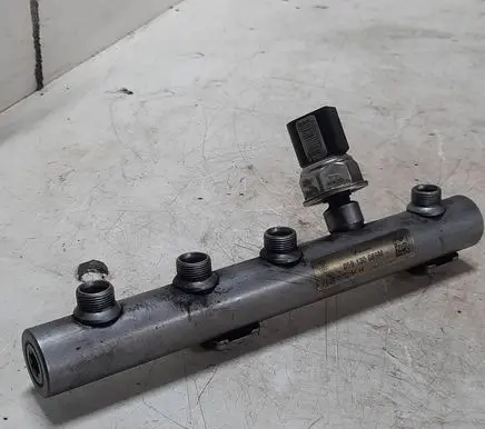 Audi Q7 4L Fuel main line pipe 059130089M