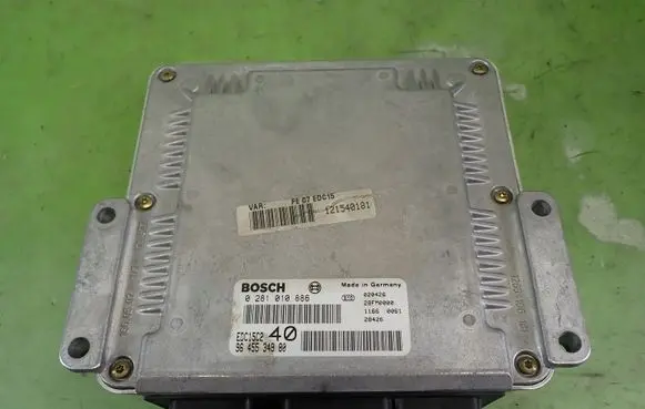 Citroen C5 Engine control unit/module ECU