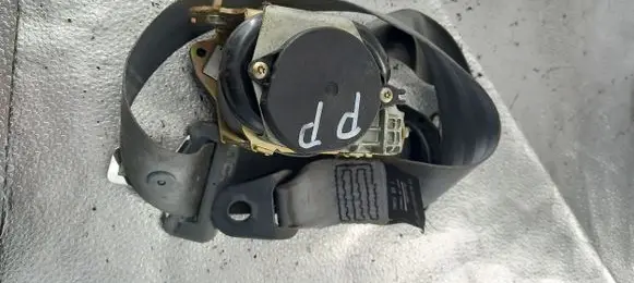 Citroen C5 Front seatbelt