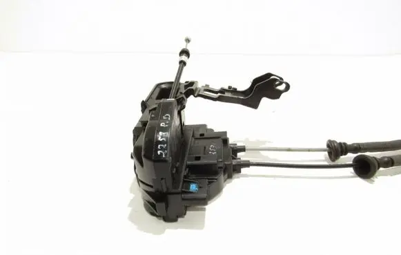 Hyundai Santa Fe Front door lock