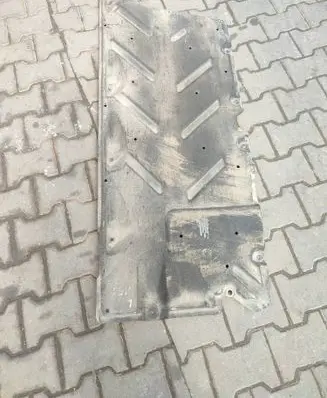 Mercedes-Benz GLA W156 X156 Center/middle under tray cover A2466840100