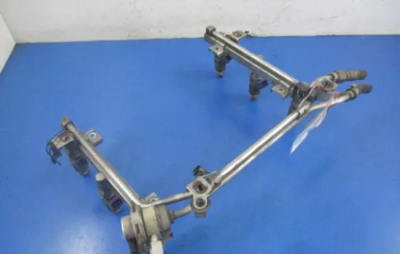 Audi A4 S4 B5 8D Fuel main line pipe
