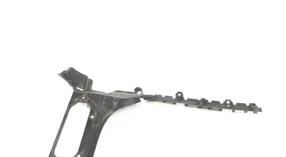Volkswagen Jetta VI Rear bumper mounting bracket 7167563
