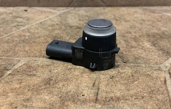 Mercedes-Benz C W204 Parking PDC sensor A2125420018
