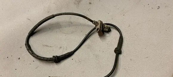 BMW 7 E65 E66 ABS brake wheel speed sensor 34526752159 6752159