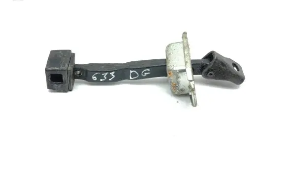 Mitsubishi Outlander Rear door check strap stopper