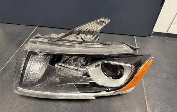 Jeep Grand Cherokee Headlight/headlamp