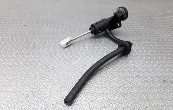 Audi A6 S6 C5 4B Clutch master cylinder 8E1721401F