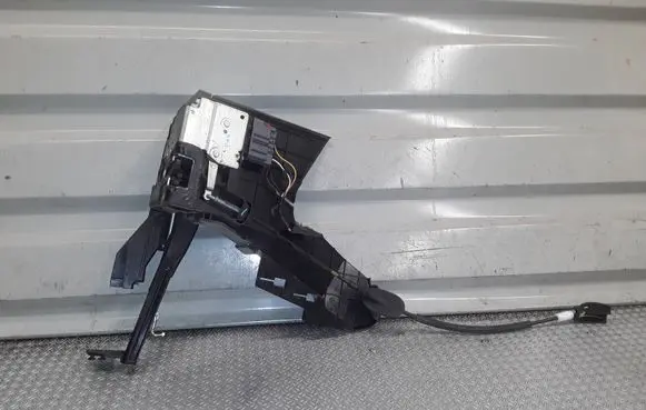 Ford Fusion Front door lock 2N11N219A64AEE