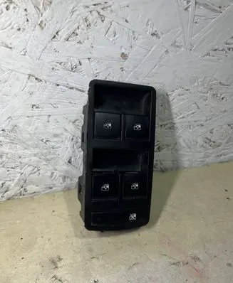Opel Insignia A Electric window control switch 13222224