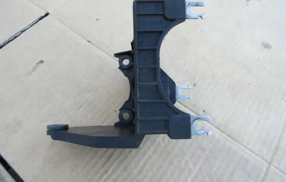 Mercedes-Benz A W176 ABS pump bracket A2464300201