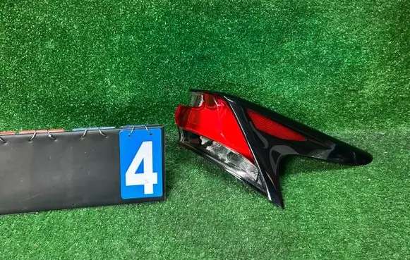 Lexus NX Rear/tail lights