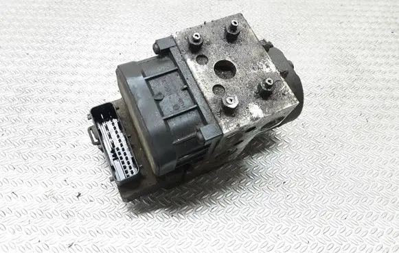 Toyota Corolla E120 E130 ABS Pump 8954192030