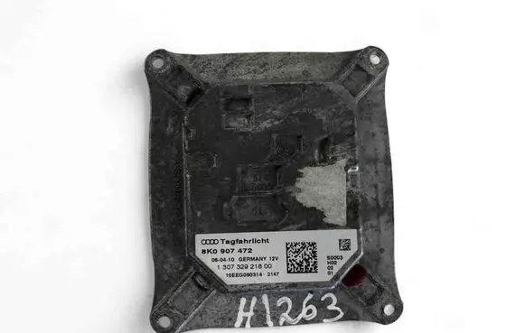 Audi A4 S4 B8 8K Light module LCM 8K0907472