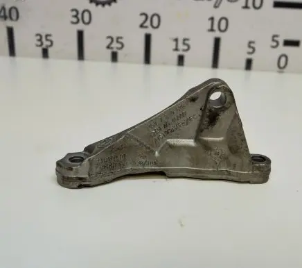 BMW 5 F10 F11 Fuel pump bracket 7810698