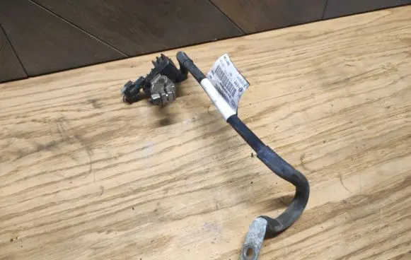 Skoda Superb B6 (3T) Negative earth cable (battery) 1K0915181H 519416C41